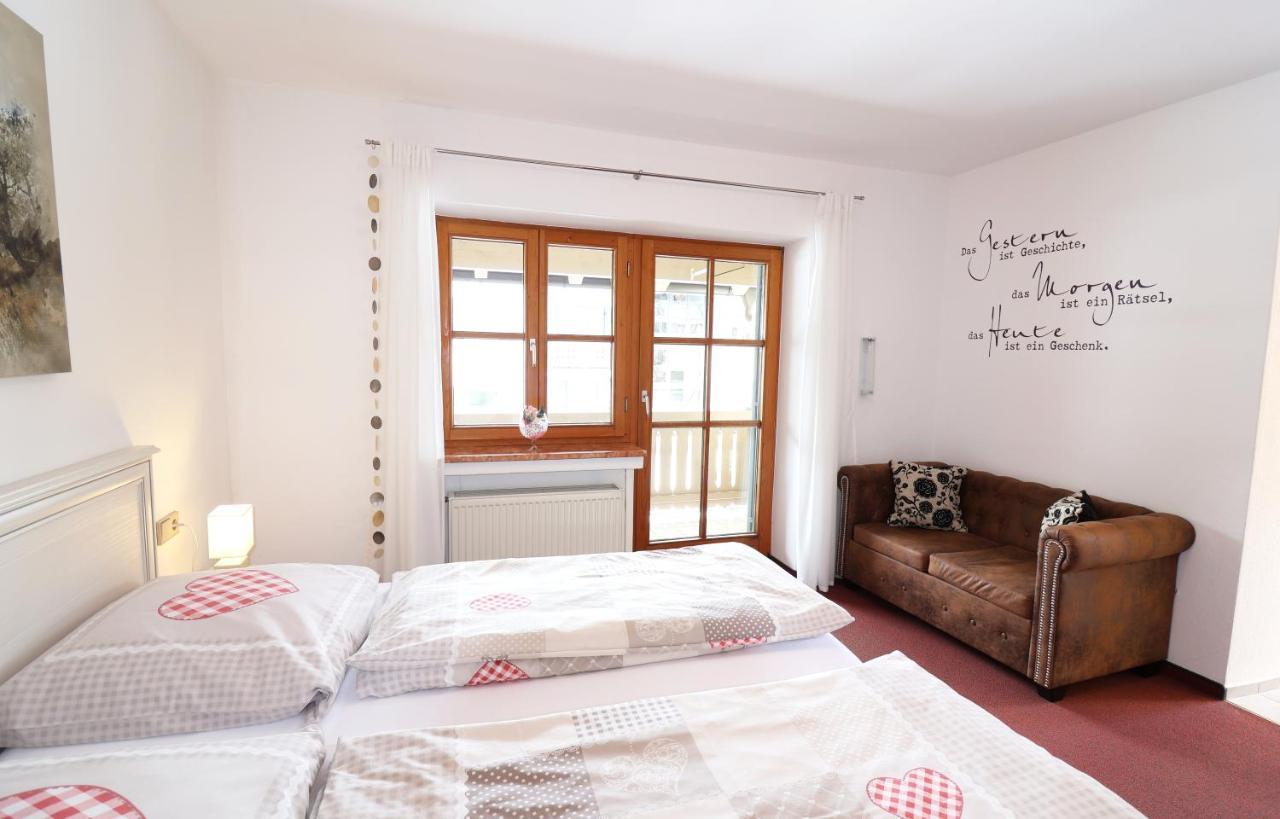 鲁波尔丁Haus Dippel Am Kurpark Inklusive Chiemgaukarte公寓 外观 照片